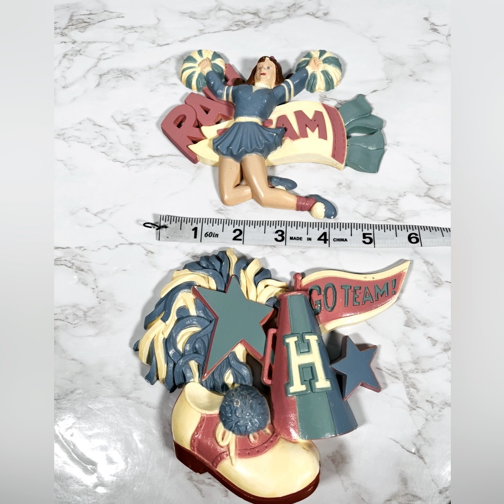 Vintage Cheerleader Wall Decor Set of Two - Picture 6 of 7